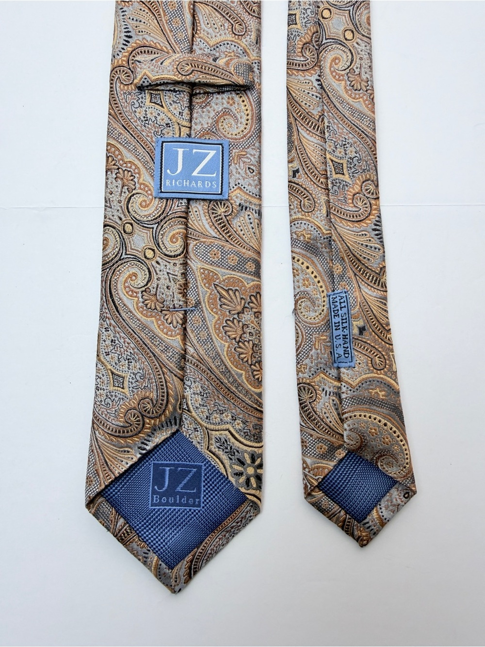 JZ Richards Boulder Men’s 100% Silk Tie Paisley Gold Brown Made in USA Necktie